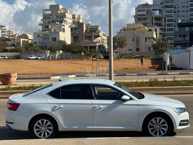 סקודה סופרב