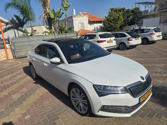 מודעת רכב סקודה סופרב