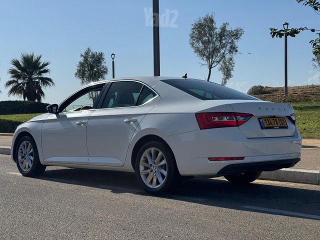 מודעת רכב סקודה סופרב