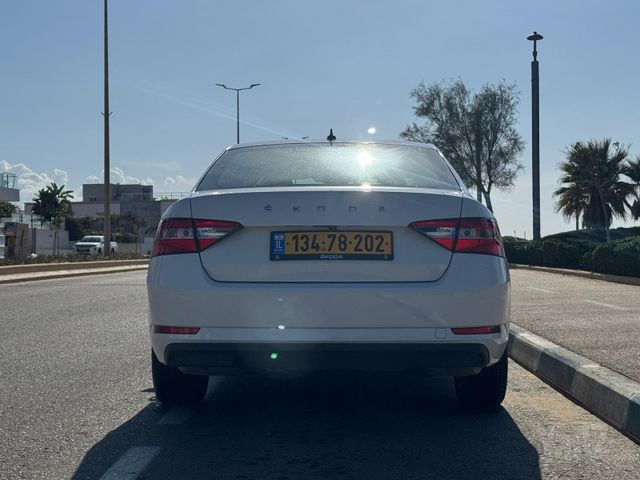 סקודה סופרב
