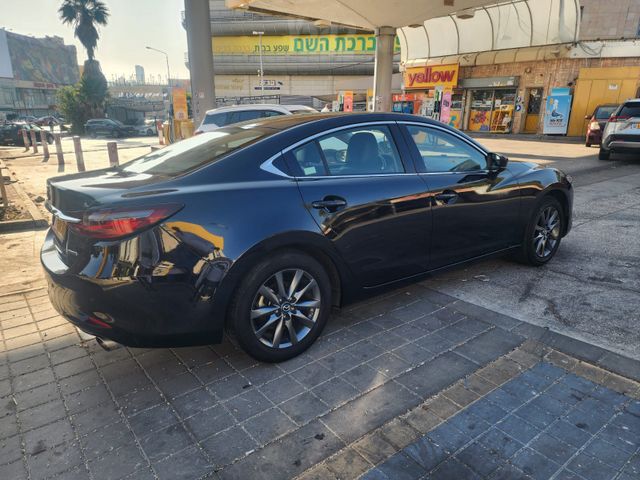 מאזדה 6