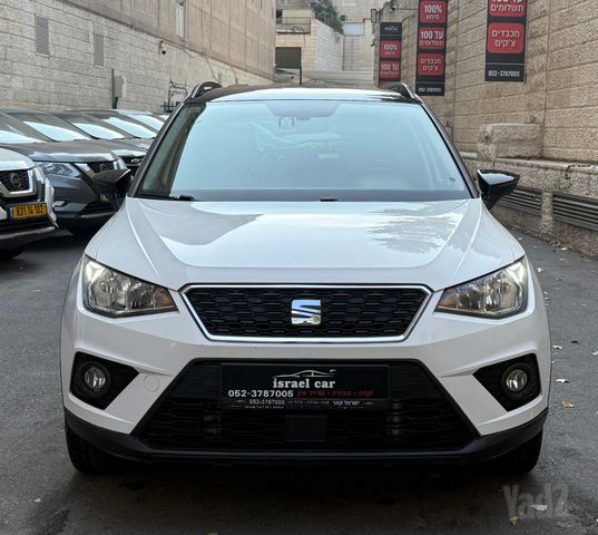 סיאט ארונה