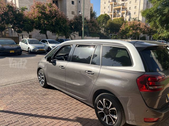 מודעת רכב סיטרואן C4 פיקאסו