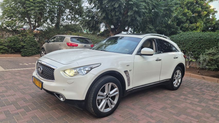 מודעת רכב אינפיניטי QX70