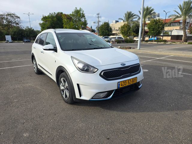 קיה נירו