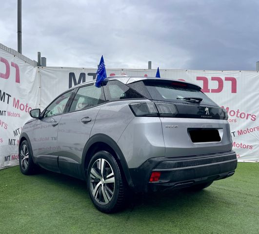 פיג'ו 3008