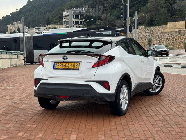 טויוטה C-HR