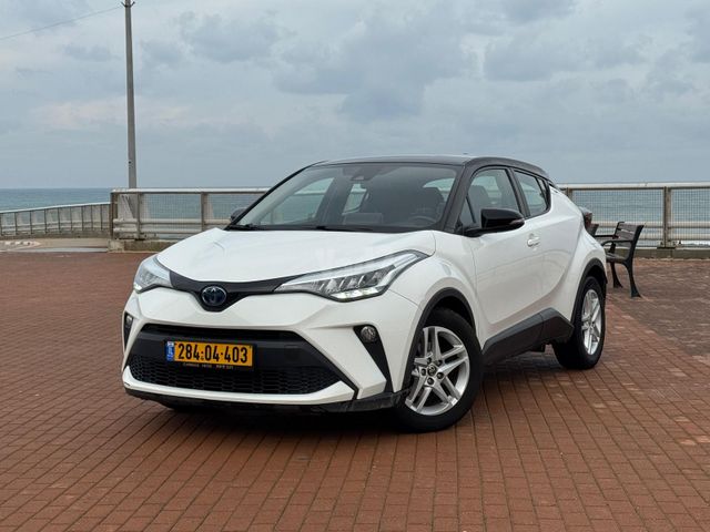 מודעת רכב טויוטה C-HR