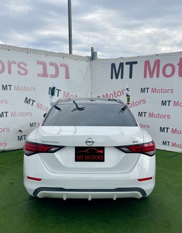 ניסאן סנטרה