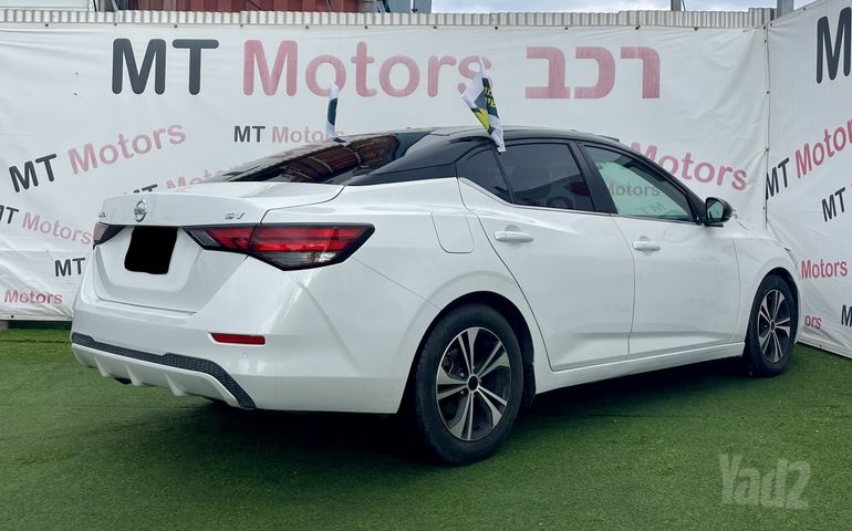 ניסאן סנטרה