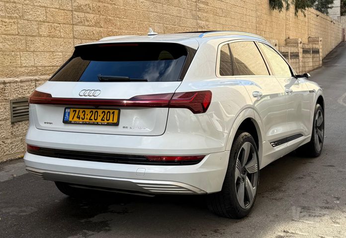 אאודי E-tron