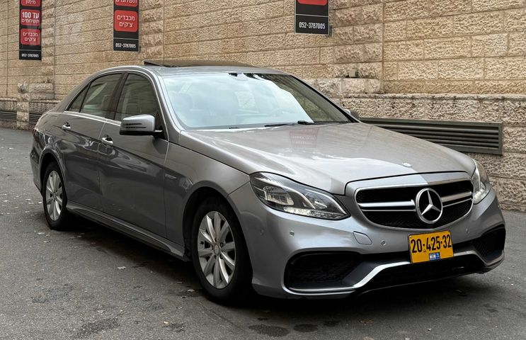 מודעת רכב מרצדס-בנץ E-class