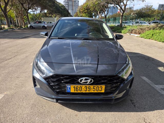 יונדאי i20
