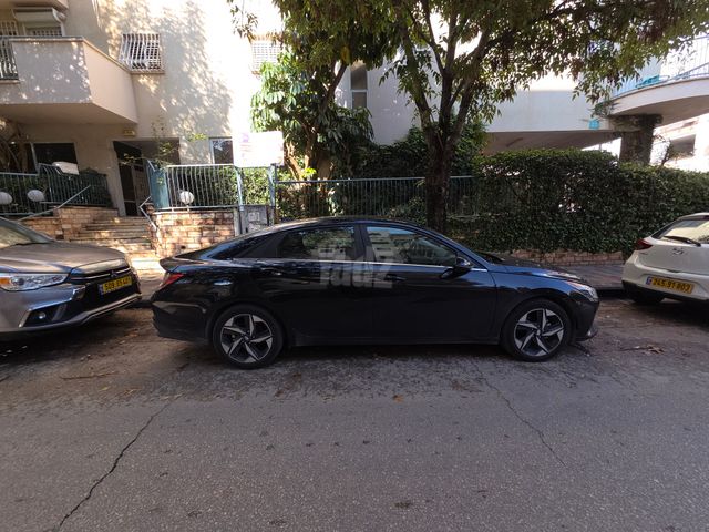 יונדאי אלנטרה