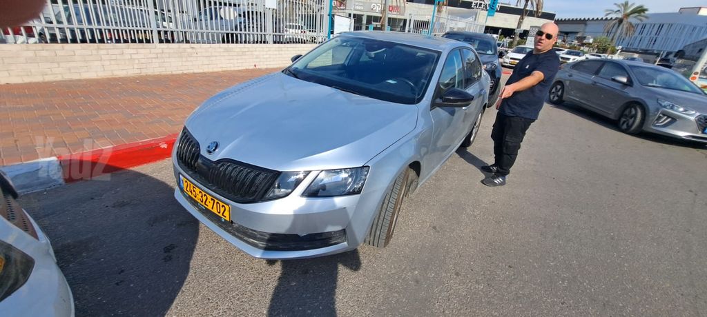 סקודה אוקטביה