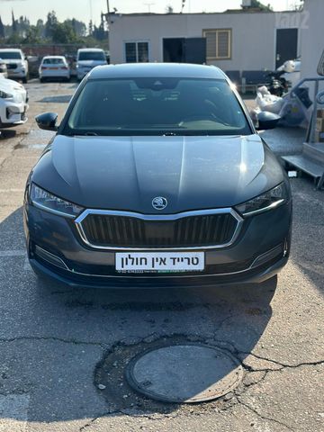 סקודה אוקטביה