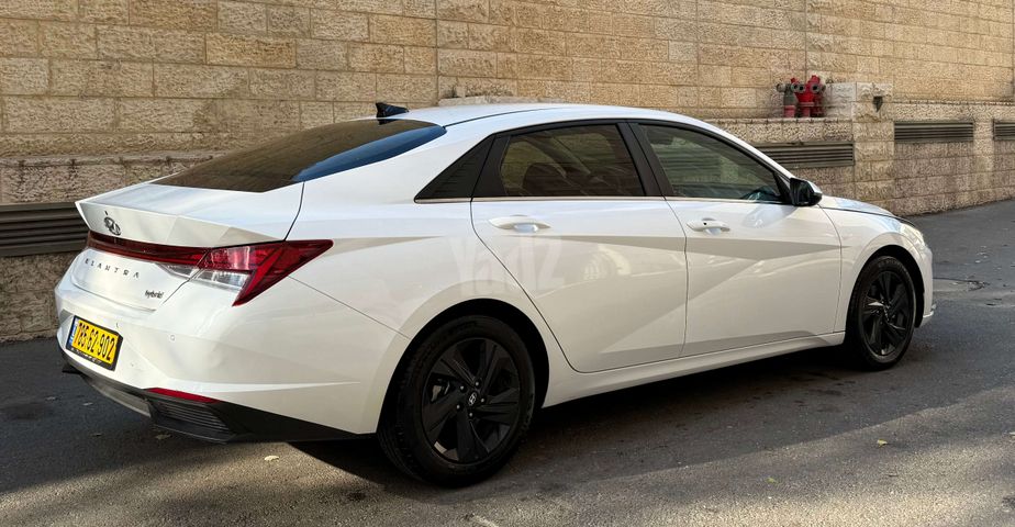 יונדאי אלנטרה