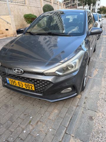 מודעת רכב יונדאי i20