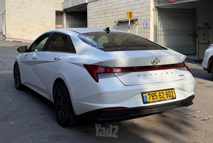 יונדאי אלנטרה