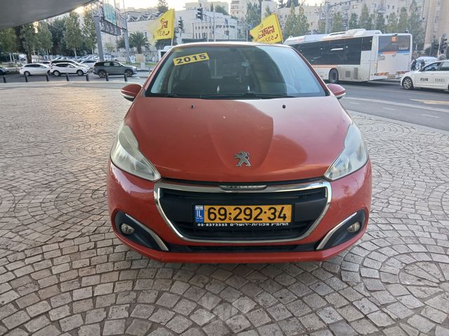 פיג'ו 208