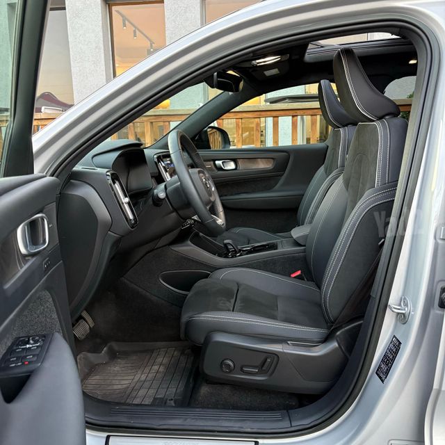 וולוו XC40