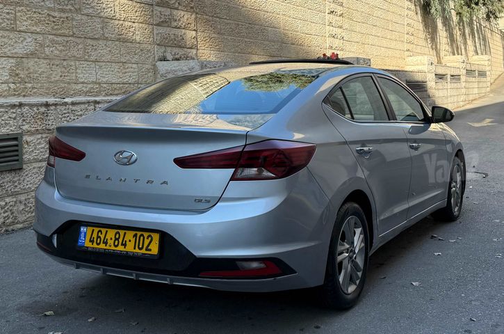 יונדאי אלנטרה