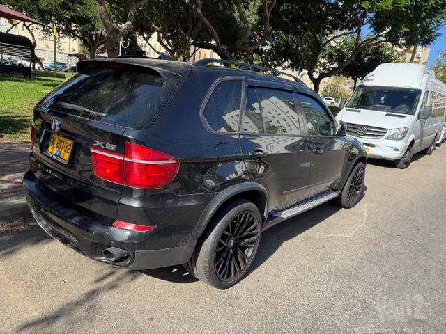 ב מ וו X5