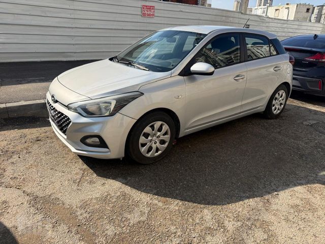 מודעת רכב יונדאי i20