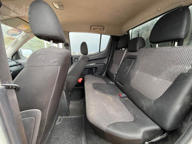 מיצובישי טרייטון / L200