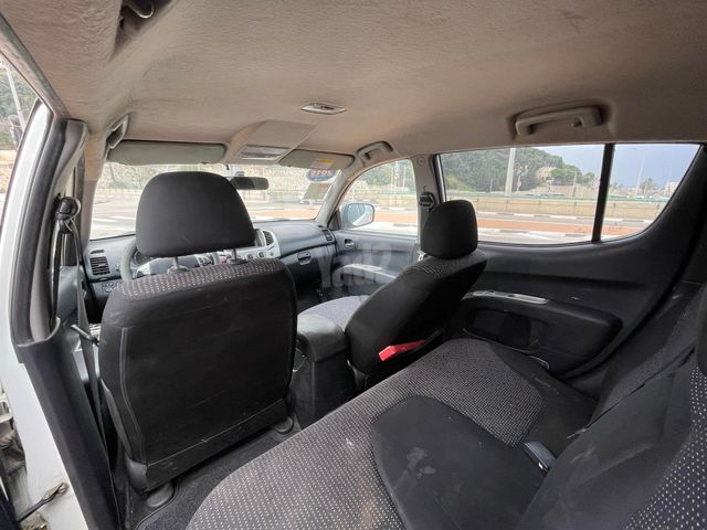 מיצובישי טרייטון / L200