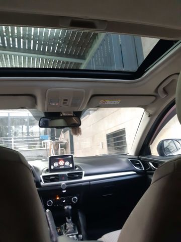 מאזדה 3