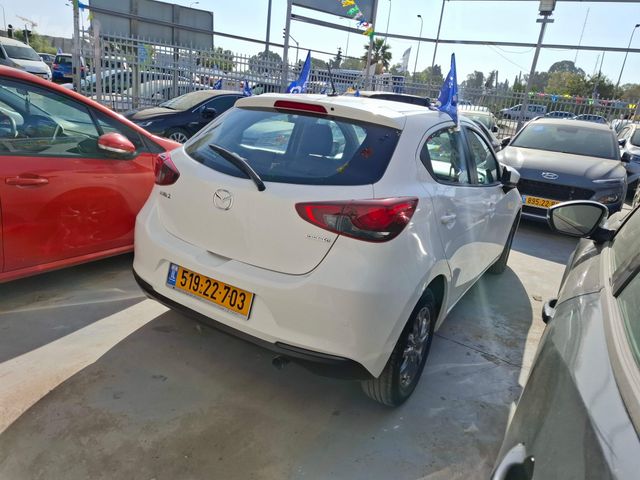מאזדה 2