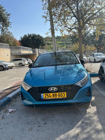 יונדאי i20