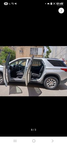 שברולט טראוורס