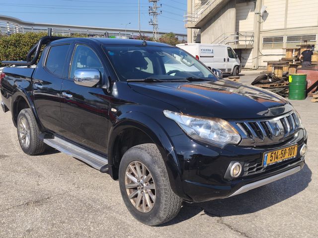 מודעת רכב מיצובישי טרייטון / L200