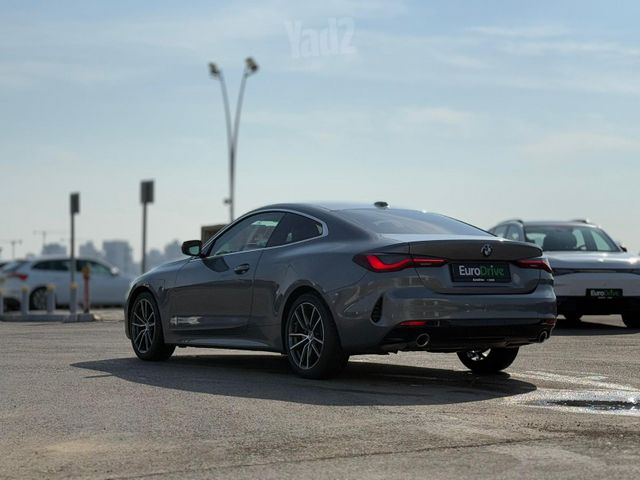 ב מ וו סדרה 4
