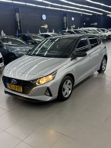 יונדאי i20