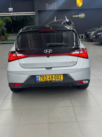 יונדאי i20