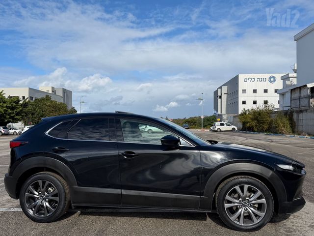 מאזדה CX-30