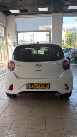 יונדאי i10