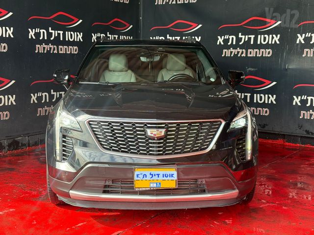 מודעת רכב קאדילק XT4