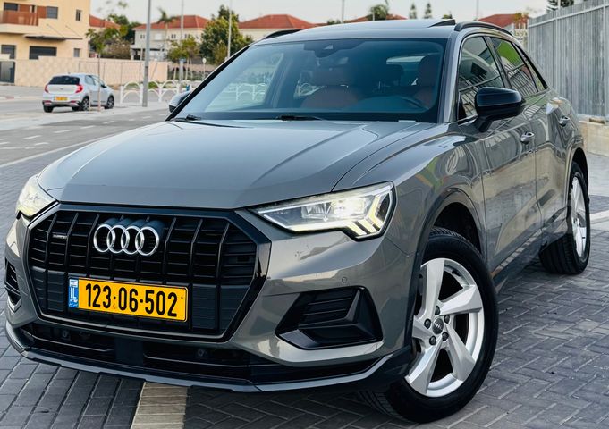 מודעת רכב אאודי Q3