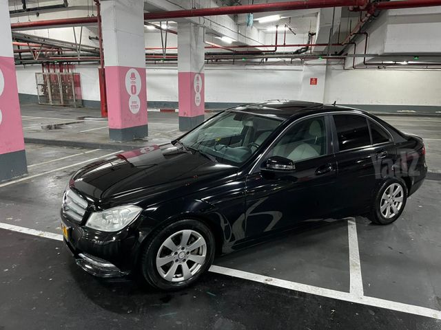 מרצדס-בנץ C-class