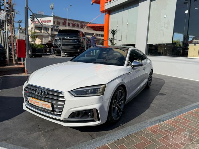 אאודי S5
