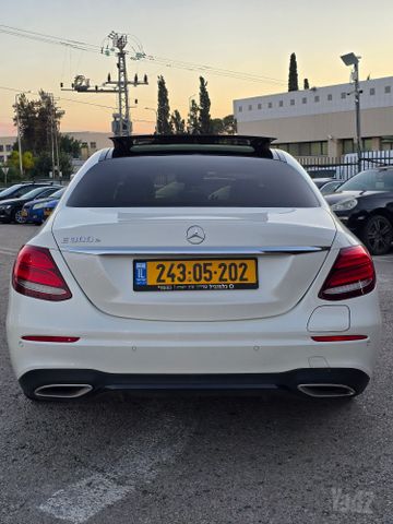 מרצדס-בנץ E-class