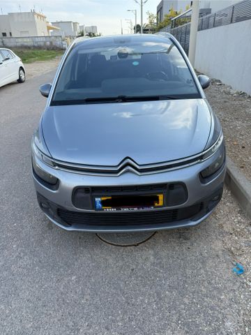 מודעת רכב סיטרואן C4 פיקאסו