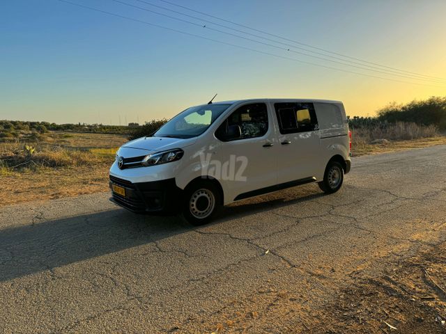 מודעת רכב טויוטה פרואייס