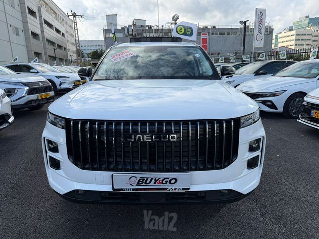 ג'אקו J7