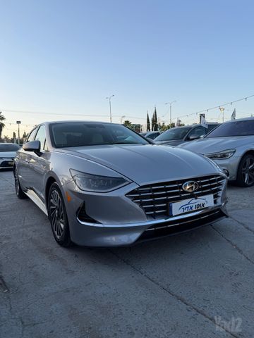 מודעת רכב יונדאי סונטה 1