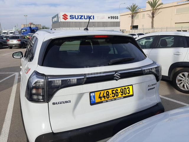 סוזוקי S-Cross